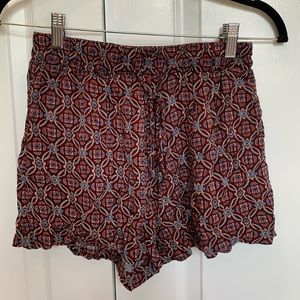Willow & Clay fabric shorts